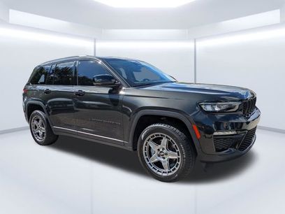 Used 2023 Jeep Grand Cherokee Limited w/ Black Appearance Package