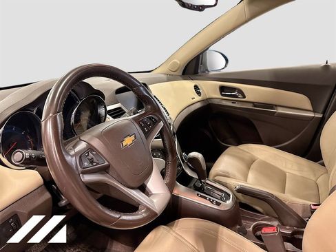 Used 2014 Chevrolet Cruze LTZ w/ RS Package image 9