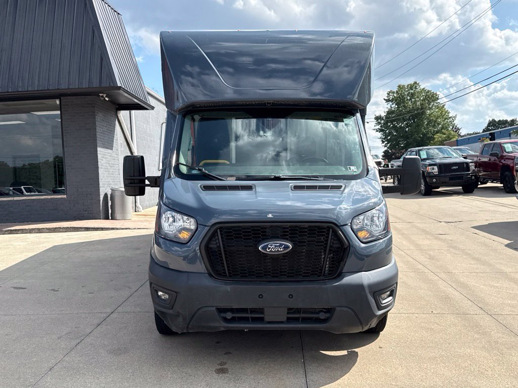 Used 2022 Ford Transit 350 DRW RWD image 24