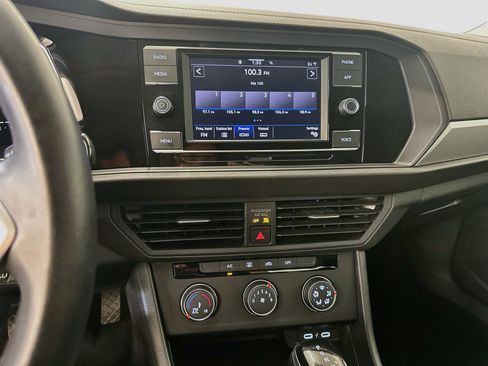 Used 2024 Volkswagen Jetta S FWD image 25
