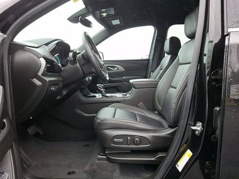 Used 2023 Chevrolet Traverse LT AWD/4WD image 17