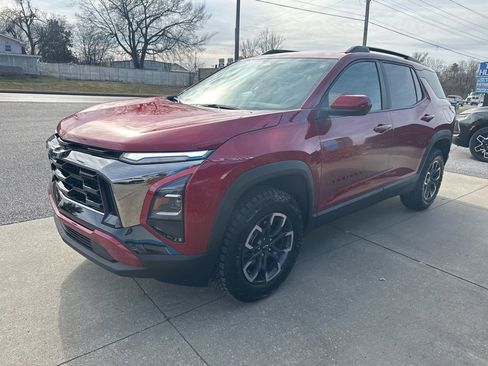 Used 2025 Chevrolet Equinox ACTIV w/ Convenience Package III image 5