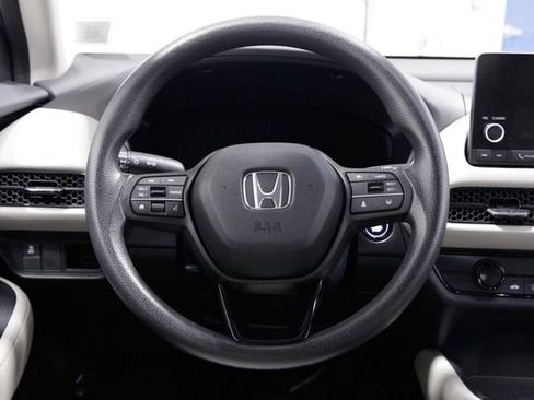 Certified 2023 Honda HR-V LX image 16