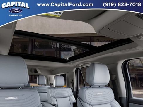New 2027 Ford Expedition Platinum w/ Platinum Ultimate Package AWD/4WD image 22