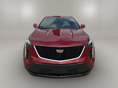 Used 2019 Cadillac XT4 Sport w/ Driver Assist Package FWD image 2