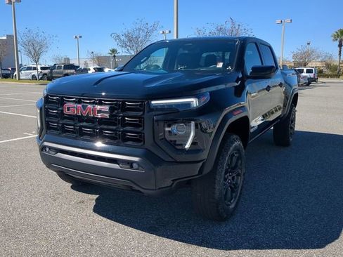 Used 2025 GMC Canyon Elevation w/ Convenience Package image 8