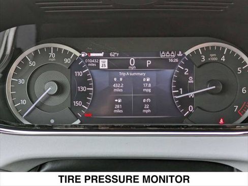 Used 2023 Land Rover Range Rover Evoque R-Dynamic SE AWD/4WD image 15