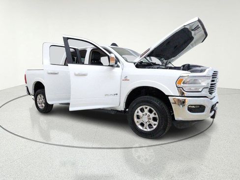 Used 2022 RAM 2500 Laramie image 11