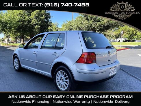 Used 2004 Volkswagen Golf GLS FWD image 4