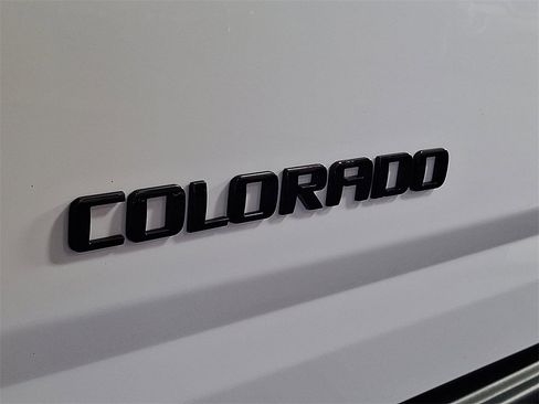 Used 2019 Chevrolet Colorado ZR2 image 29