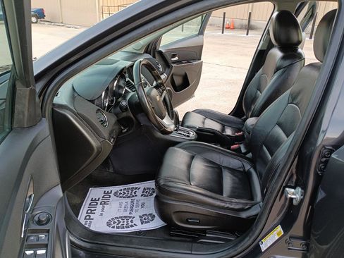 Used 2016 Chevrolet Cruze LT w/ Sun, Sound and Sport Package image 26