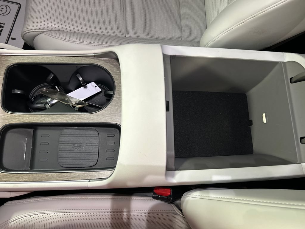 Used 2026 Hyundai Palisade SEL FWD image 19