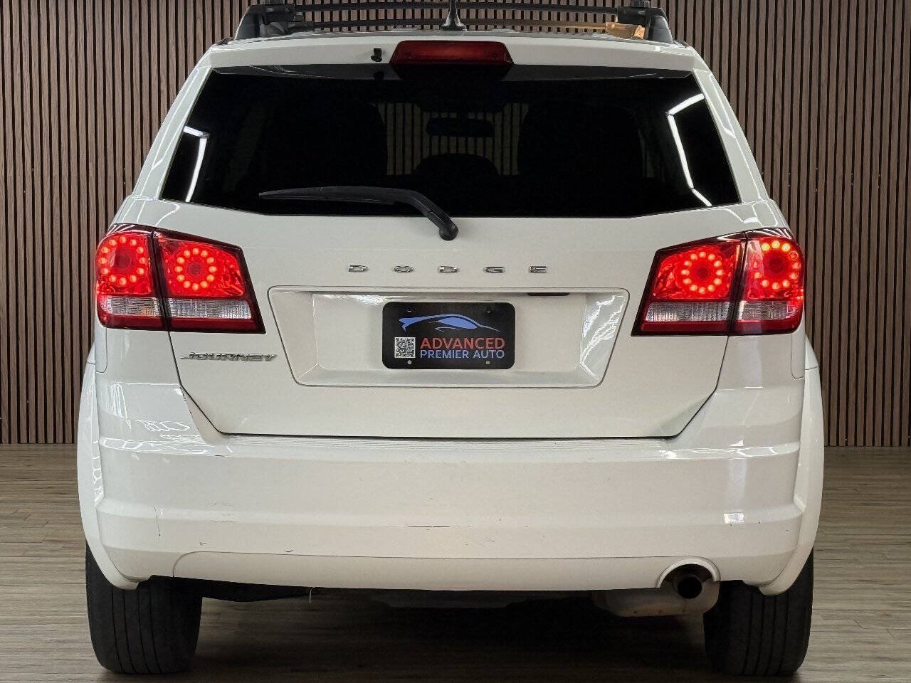 Used 2015 Dodge Journey FWD image 14