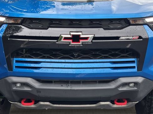 Used 2024 Chevrolet Colorado ZR2 w/ ZR2 Convenience Package III AWD/4WD image 24
