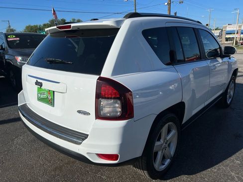 Used 2014 Jeep Compass Latitude image 5