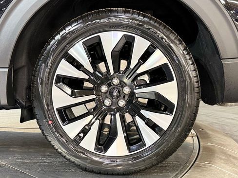 New 2026 Ford Explorer Platinum w/ LUX Leather Package image 30