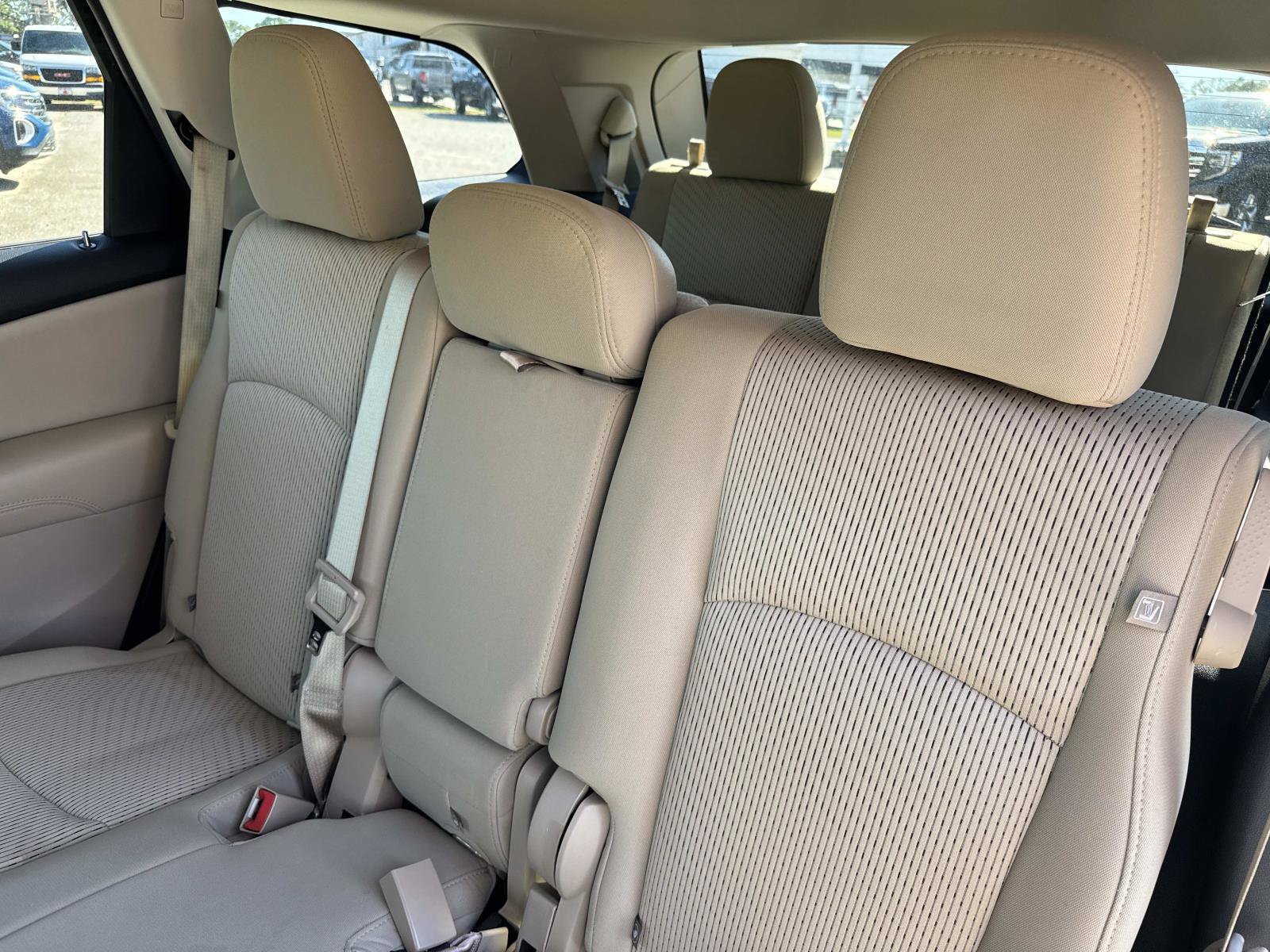 Used 2020 Dodge Journey SE w/ SE Popular Equipment Group FWD image 14