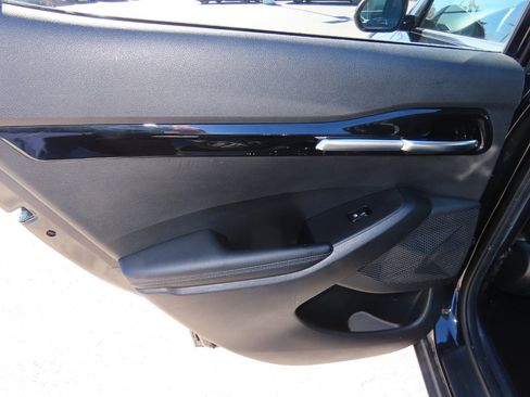 Used 2021 Kia Seltos EX image 19