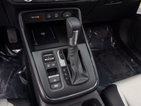 Used 2024 Honda CR-V LX image 23