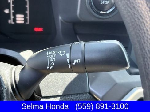 Used 2024 Toyota Tacoma SR5 AWD/4WD image 15