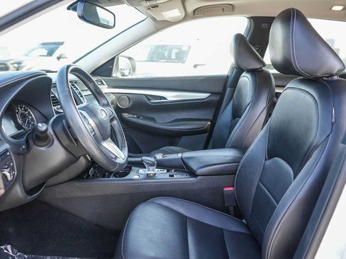 Used 2021 INFINITI QX50 Luxe FWD image 18
