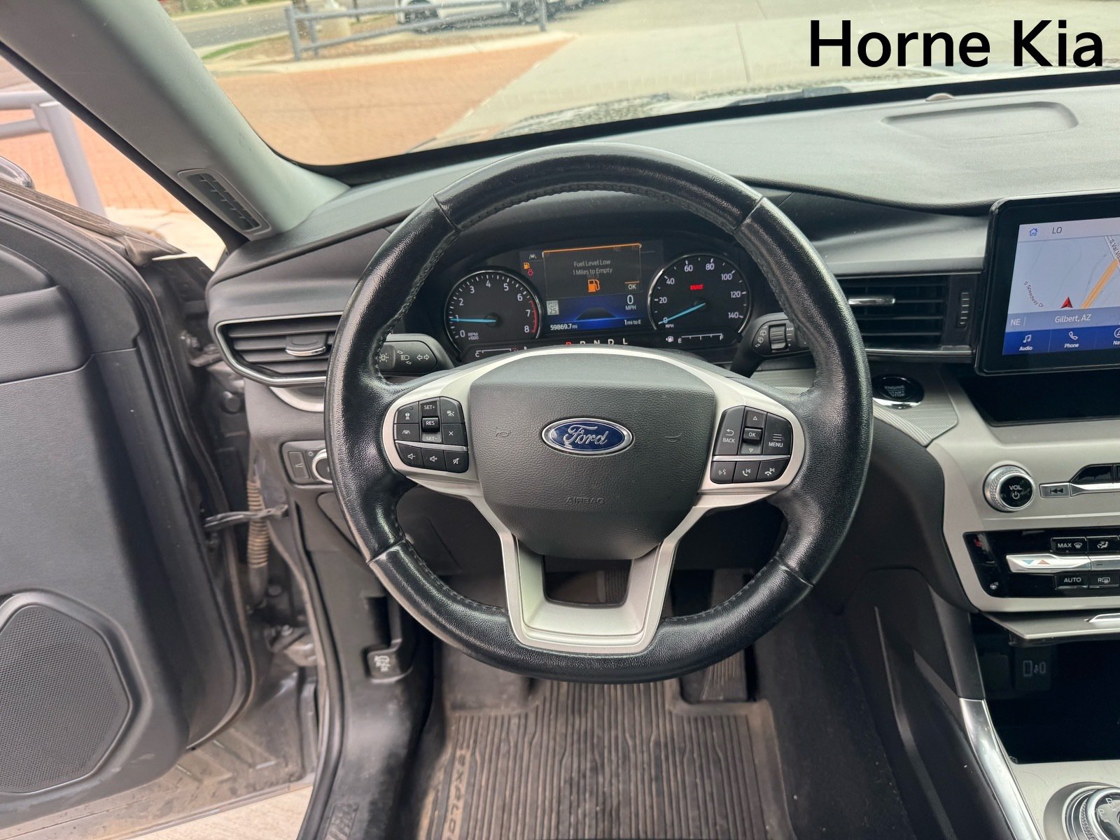 Used 2022 Ford Explorer XLT w/ Equipment Group 202A RWD image 17