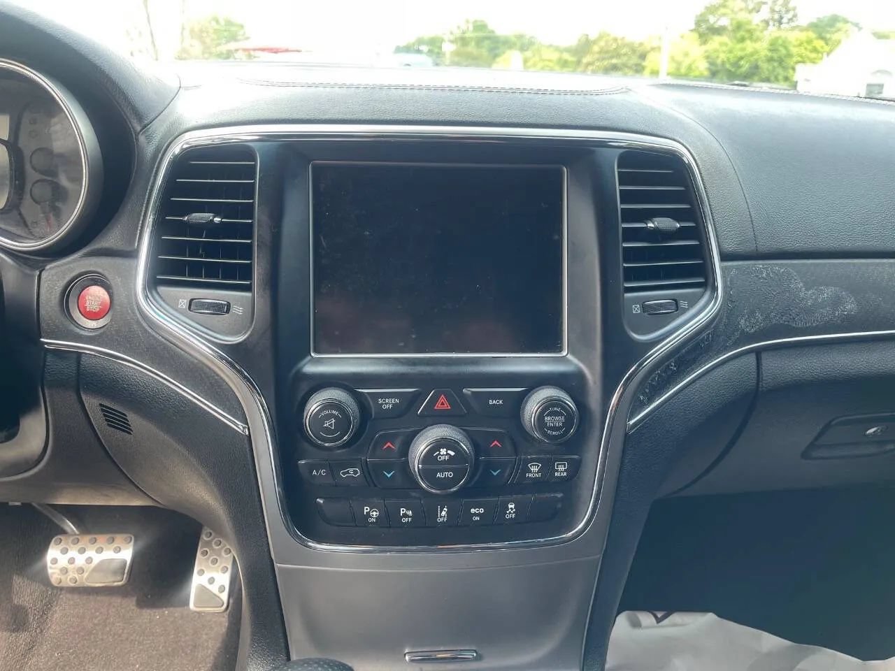 Used 2017 Jeep Grand Cherokee SRT AWD/4WD image 15