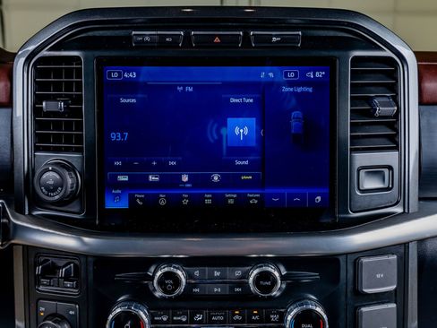 Used 2023 Ford F150 Lariat image 25