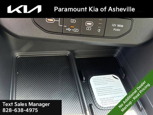 New 2026 Kia Carnival EX FWD image 16