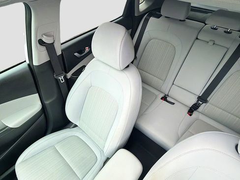 Certified 2023 Hyundai Kona SEL w/ Convenience Package FWD image 23