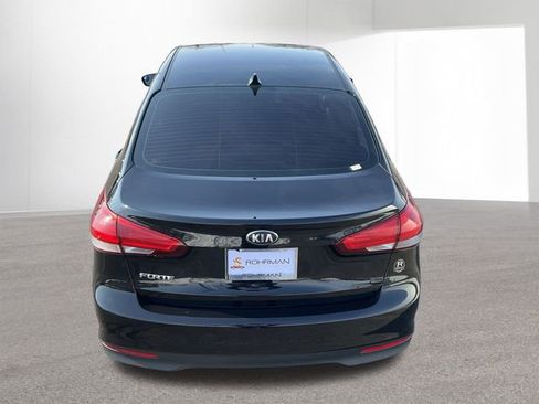 Used 2018 Kia Forte LX w/ LX Rear Camera Package image 28