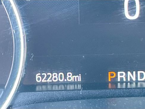 Used 2022 Ford F350 Lariat w/ Chrome Package image 12