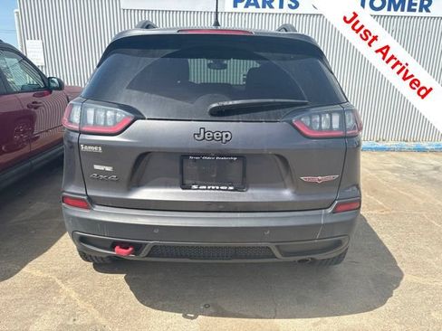 Used 2020 Jeep Cherokee Trailhawk w/ Cold Weather Group AWD/4WD image 7