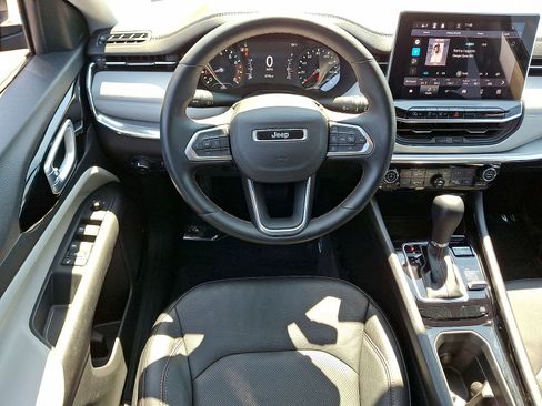 Used 2022 Jeep Compass Limited AWD/4WD image 20