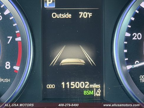 Used 2017 Toyota Highlander Limited w/ Carpet Mat Package FWD image 35