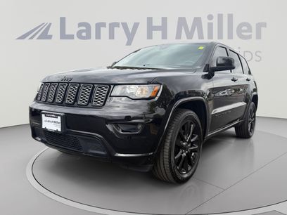 Used 2020 Jeep Grand Cherokee Altitude
