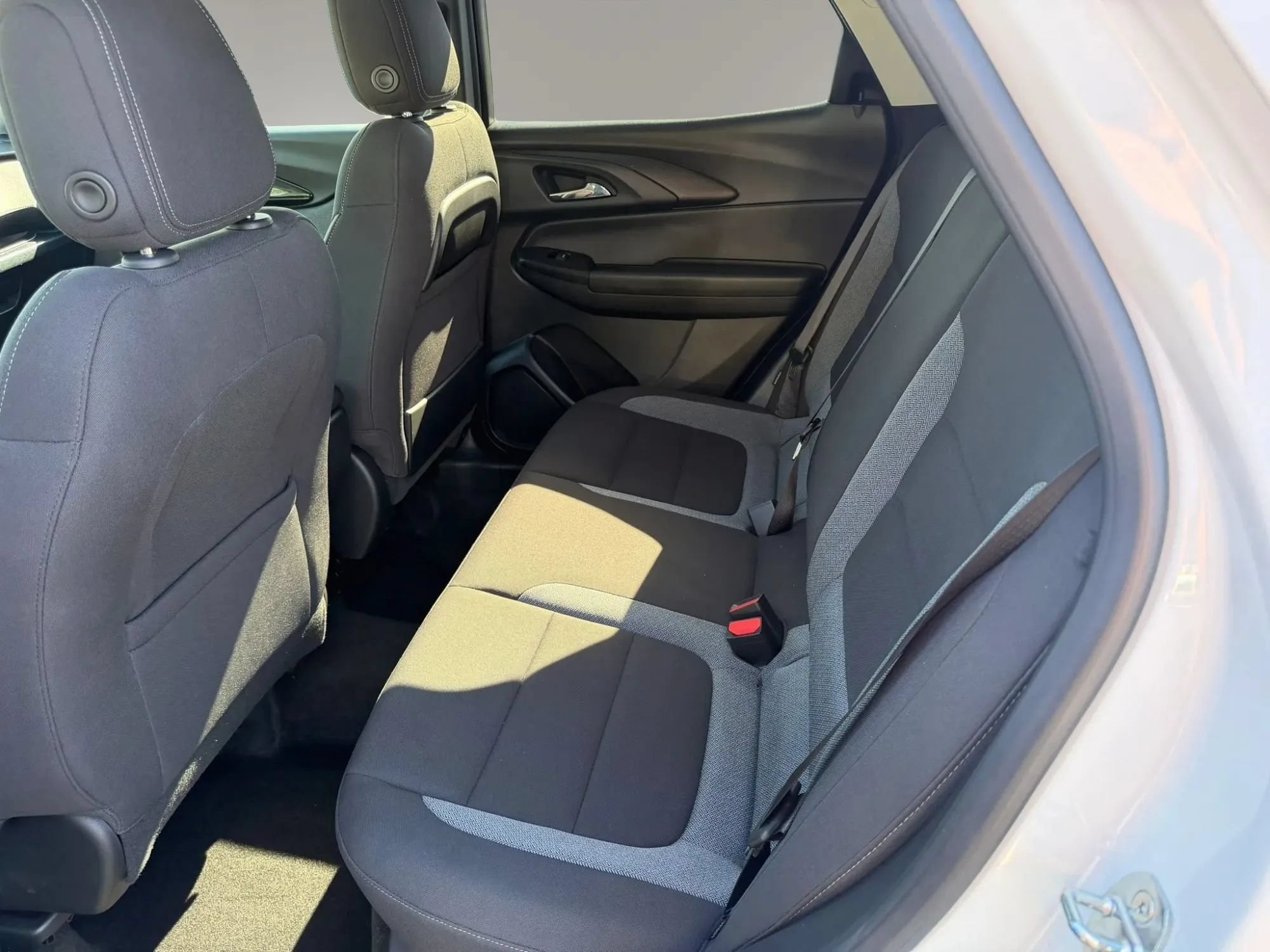 Used 2023 Chevrolet TrailBlazer LT AWD/4WD image 16