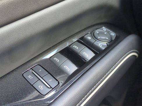 Used 2024 Cadillac Escalade Sport image 32