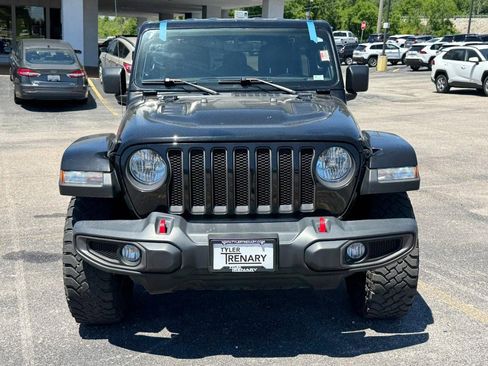Used 2021 Jeep Wrangler Unlimited Rubicon w/ Dual Top Group AWD/4WD image 11