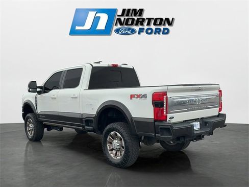 Used 2024 Ford F250 King Ranch w/ FX4 Off-Road Package image 5