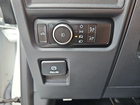 Used 2024 Ford F150 XLT w/ XLT Black Appearance Package RWD image 28