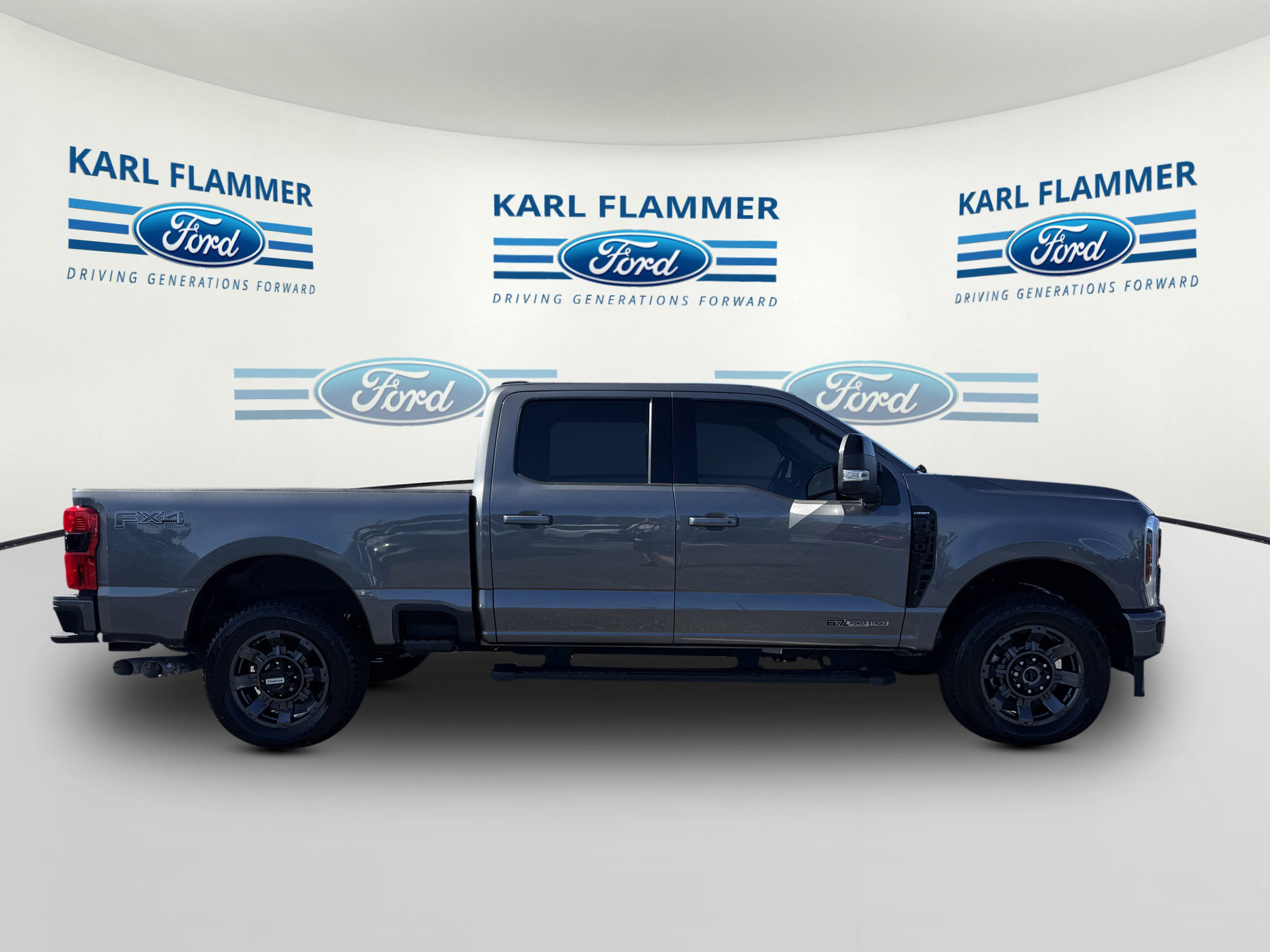 Used 2024 Ford F250 Lariat w/ Lariat Ultimate Package AWD/4WD image 2