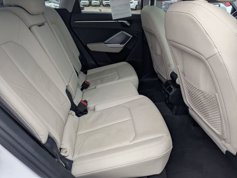 Used 2024 Audi Q3 2.0T Premium image 13