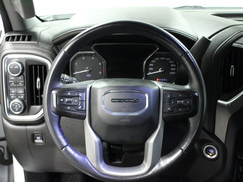 Used 2023 GMC Sierra 3500 Denali w/ Denali Ultimate Package AWD/4WD image 17
