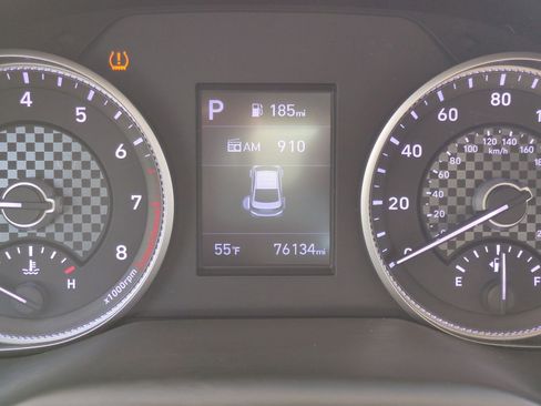 Used 2020 Hyundai Elantra SEL image 22