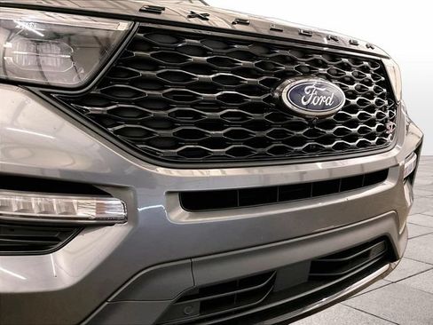 Used 2024 Ford Explorer ST w/ Equipment Group 401A AWD/4WD image 30