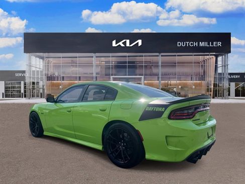 Used 2023 Dodge Charger Scat Pack w/ Daytona Edition Group RWD image 4