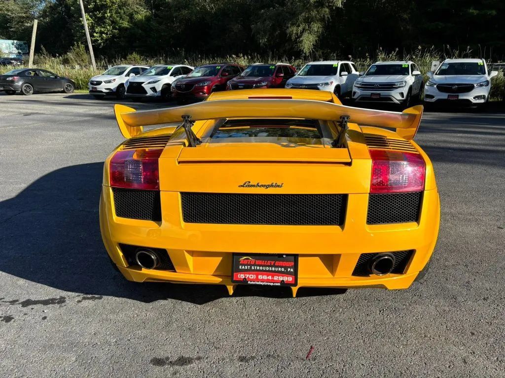 Used 2004 Lamborghini Gallardo AWD/4WD image 7