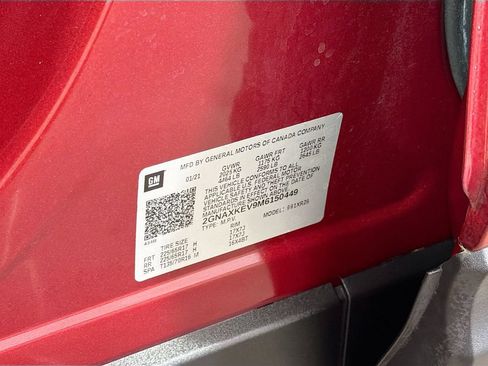Used 2021 Chevrolet Equinox LT FWD image 32