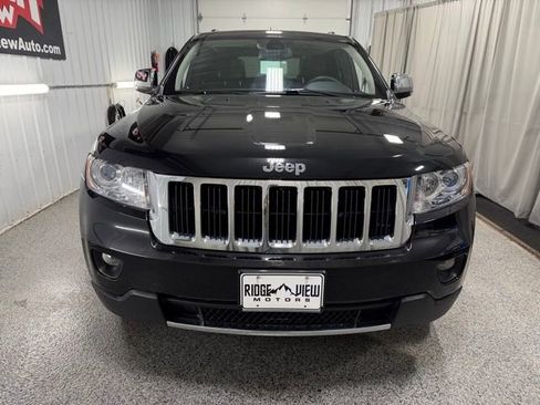 Used 2013 Jeep Grand Cherokee Limited AWD/4WD image 2